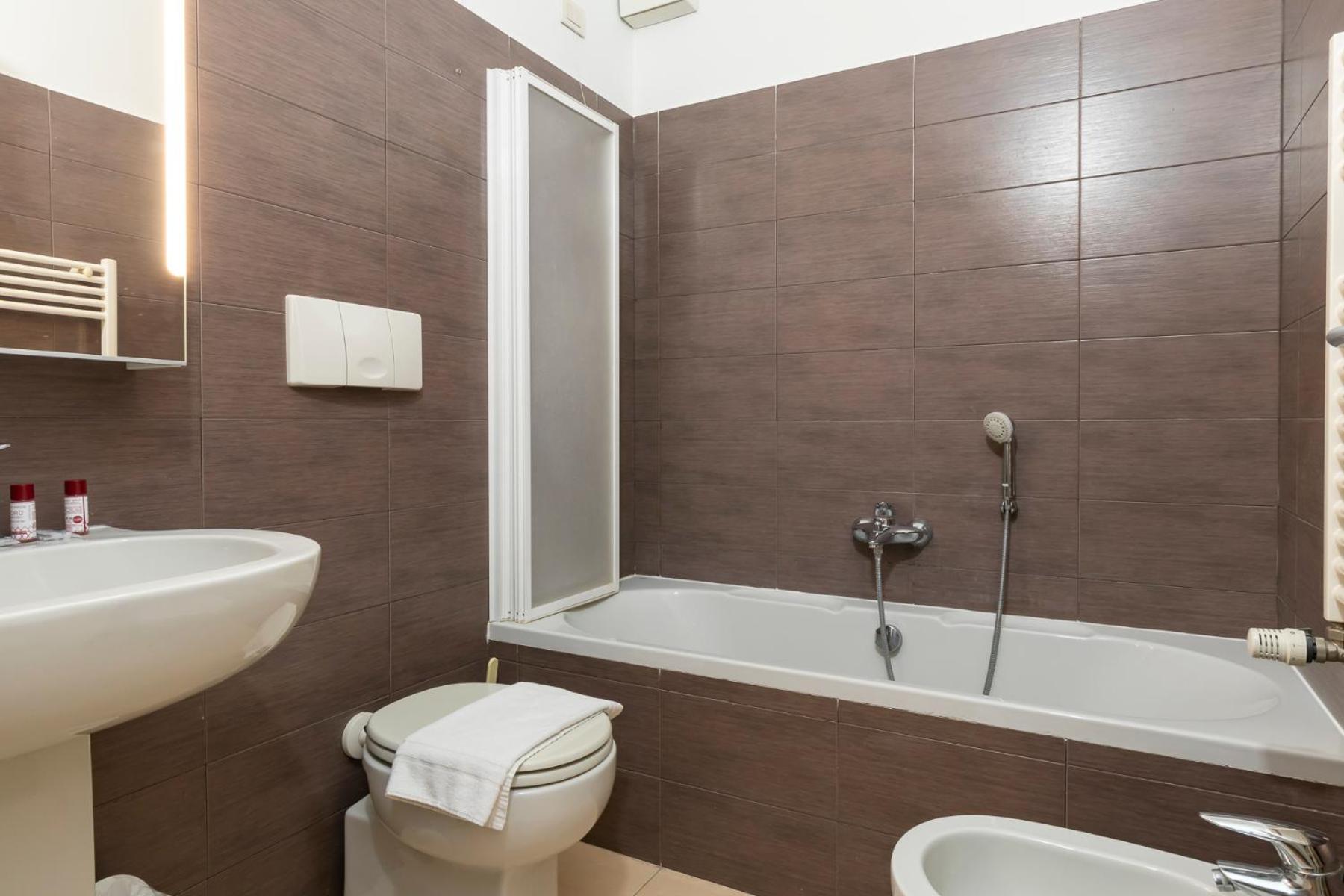 Xenia - Elegant 10 Min From Linate Mailand